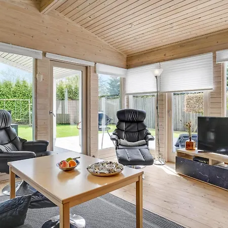 Feriehus Lovely In With Kitchen Hadsund